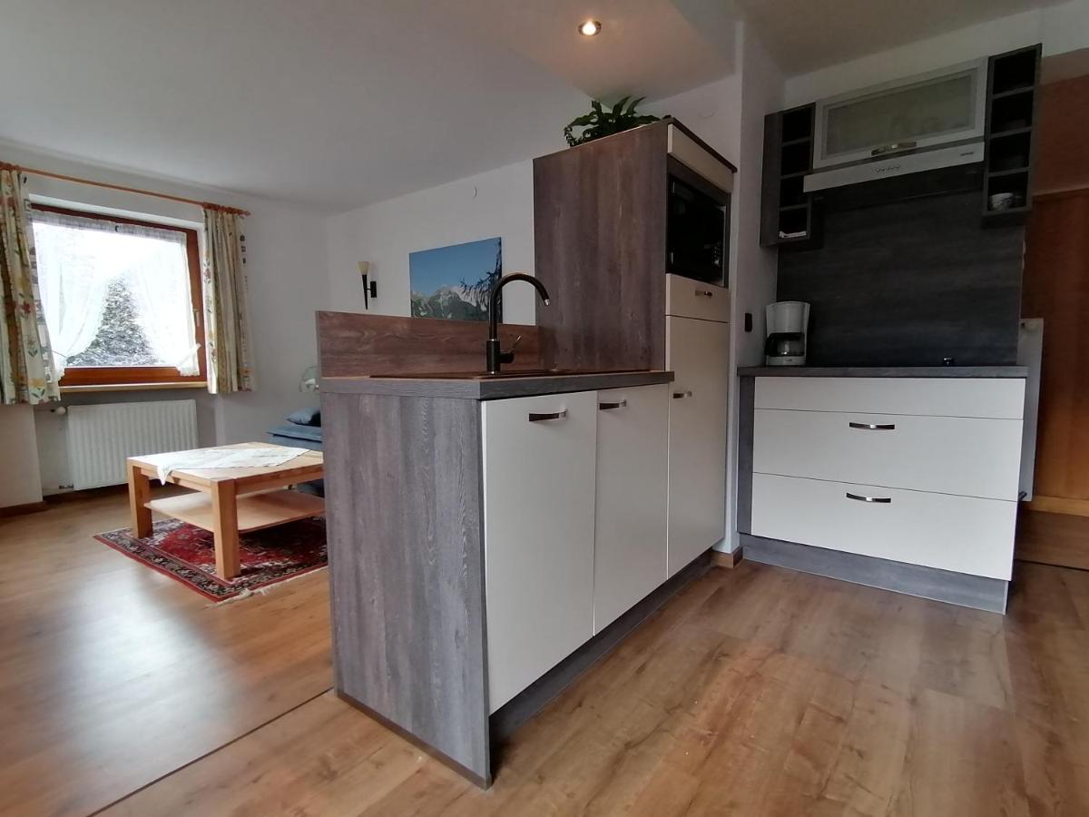 Appartement Ebster เพทท์นอย อัม อาร์ลแบร์ก ภายนอก รูปภาพ